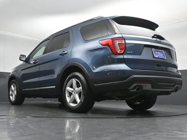 Certified 2018 Ford Explorer XLT image 9