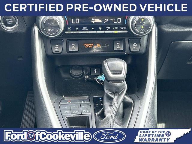 Used 2021 Toyota RAV4 XLE Premium AWD/4WD image 16