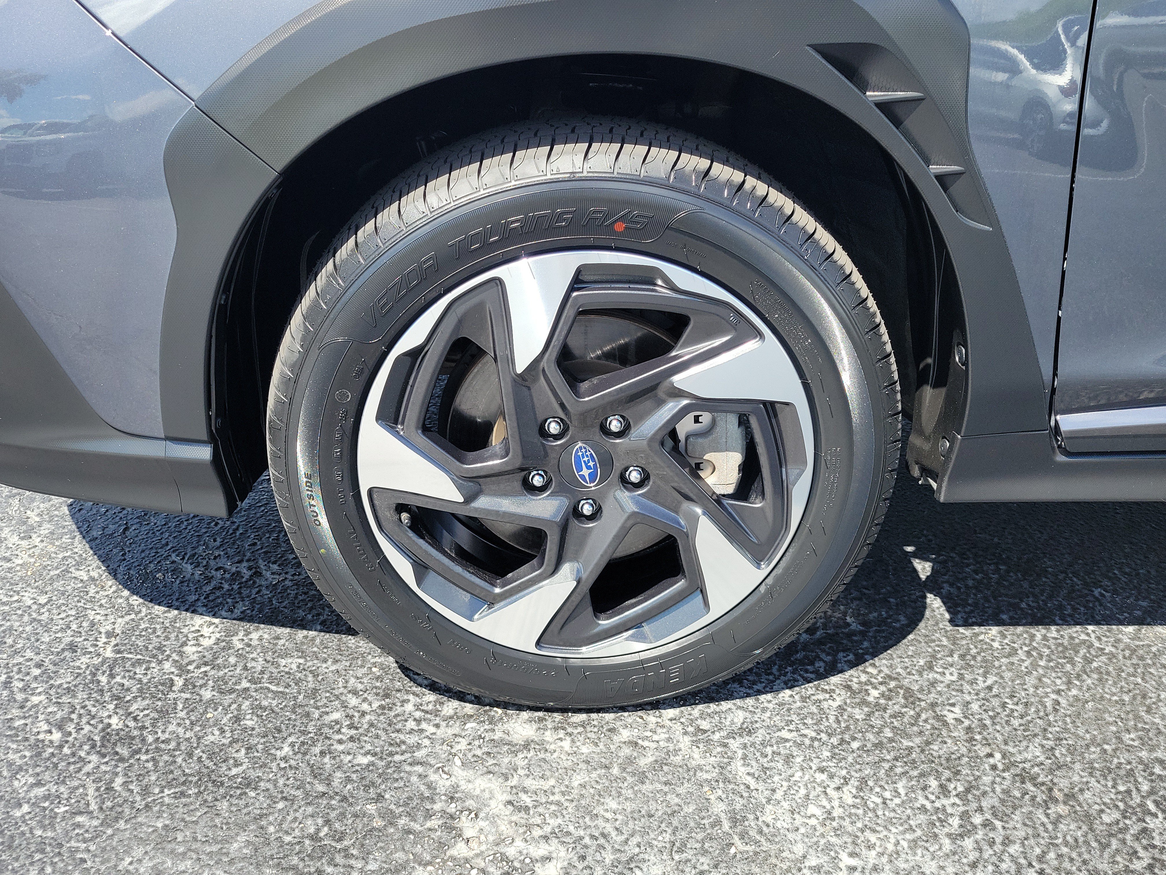 Used 2024 Subaru Crosstrek 2.5i Limited AWD/4WD image 6