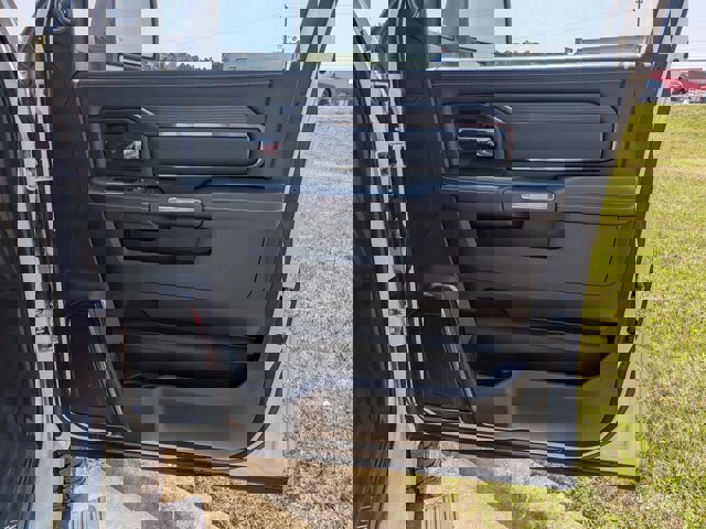 Used 2023 RAM 2500 Limited image 34