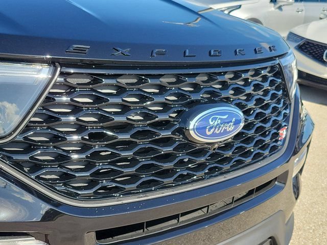 Certified 2023 Ford Explorer ST w/ Equipment Group 401A AWD/4WD image 13