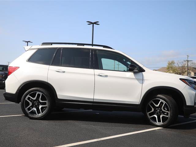 Used 2023 Honda Passport Elite image 6