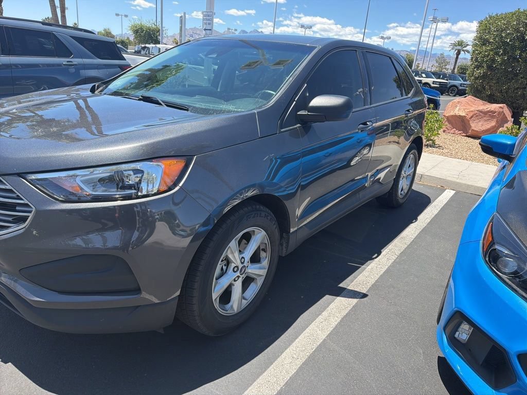 Certified 2020 Ford Edge SE FWD image 1