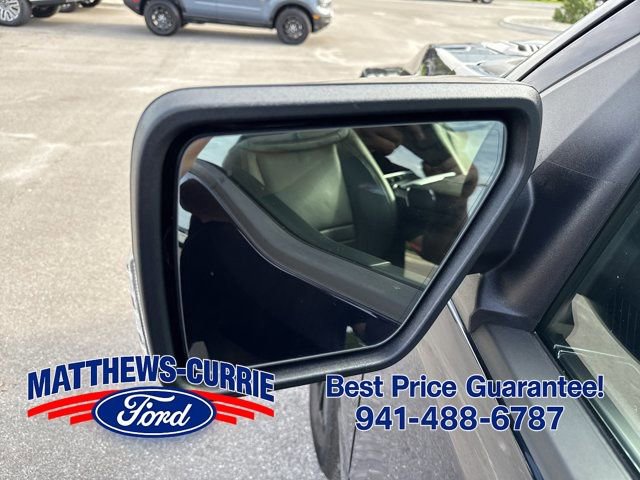 Certified 2025 Ford F150 Platinum w/ Equipment Group 702A High AWD/4WD image 8