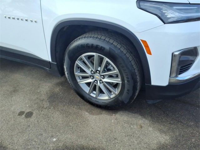 Used 2023 Chevrolet Traverse LT w/ LPO, Floor Liner Package image 7