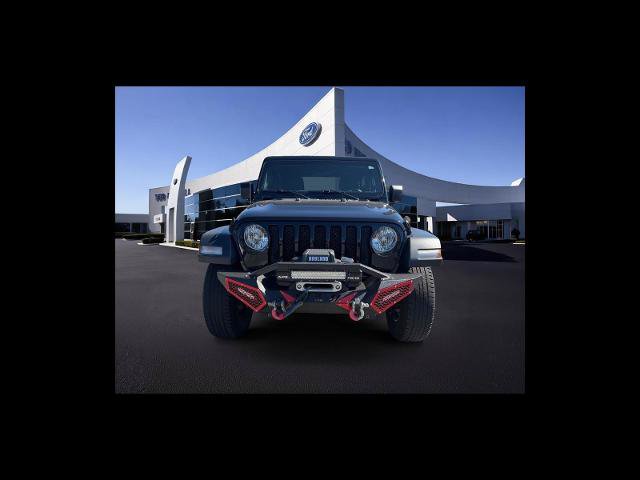 Used 2018 Jeep Wrangler Sport AWD/4WD image 3