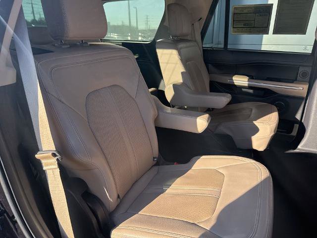 Certified 2024 Ford Expedition Limited image 32