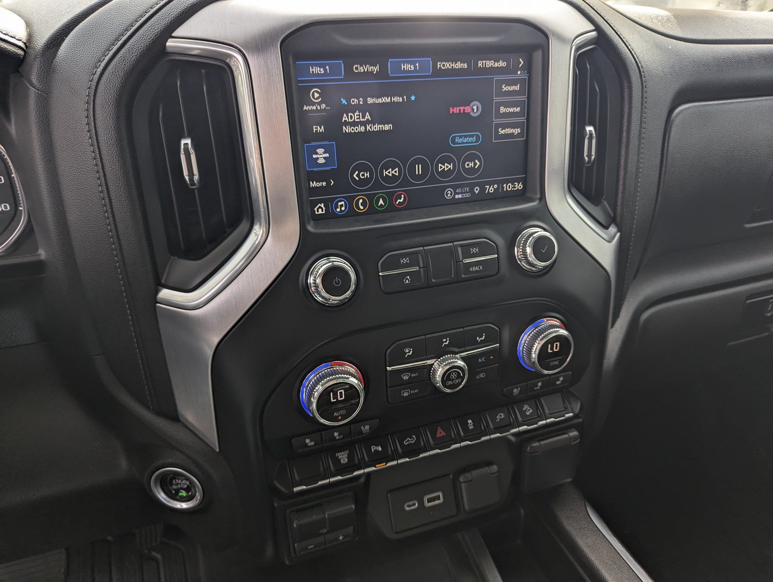 Used 2021 GMC Sierra 3500 SLT w/ SLT Premium Package AWD/4WD image 15