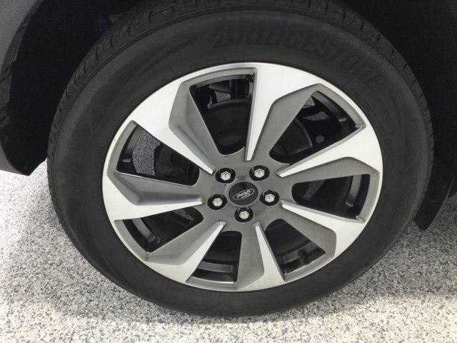 Certified 2023 Ford Escape Platinum w/ Premium Technology Package image 8