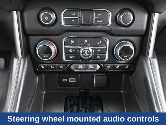 Used 2023 Chevrolet Suburban Premier AWD/4WD image 25
