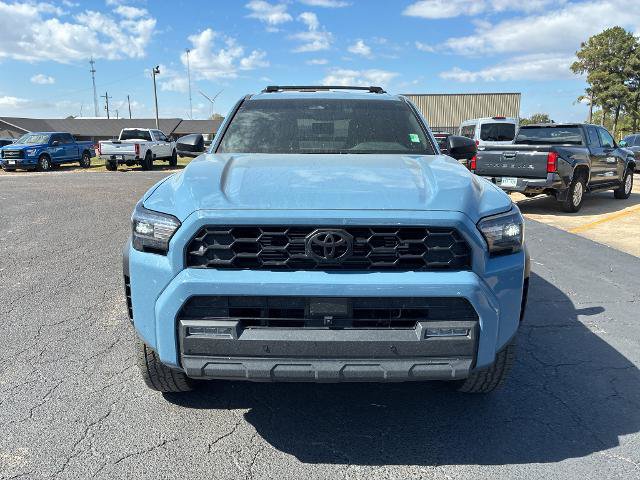 Used 2025 Toyota 4Runner TRD Off-Road Premium w/ Tow Technology Package AWD/4WD image 2