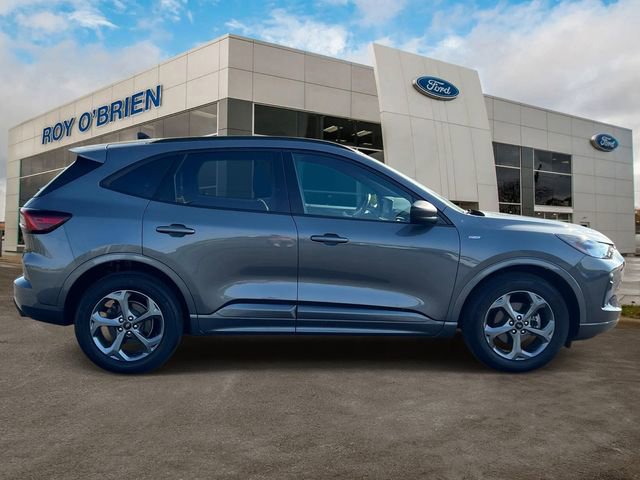 Certified 2023 Ford Escape ST-Line w/ Tech Pack #1 AWD/4WD image 6