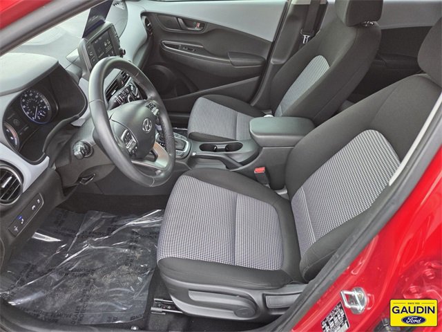 Used 2021 Hyundai Kona SEL w/ Cargo Package image 11