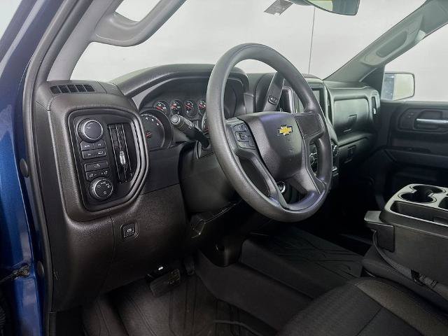 Used 2022 Chevrolet Silverado 1500 Custom AWD/4WD image 9