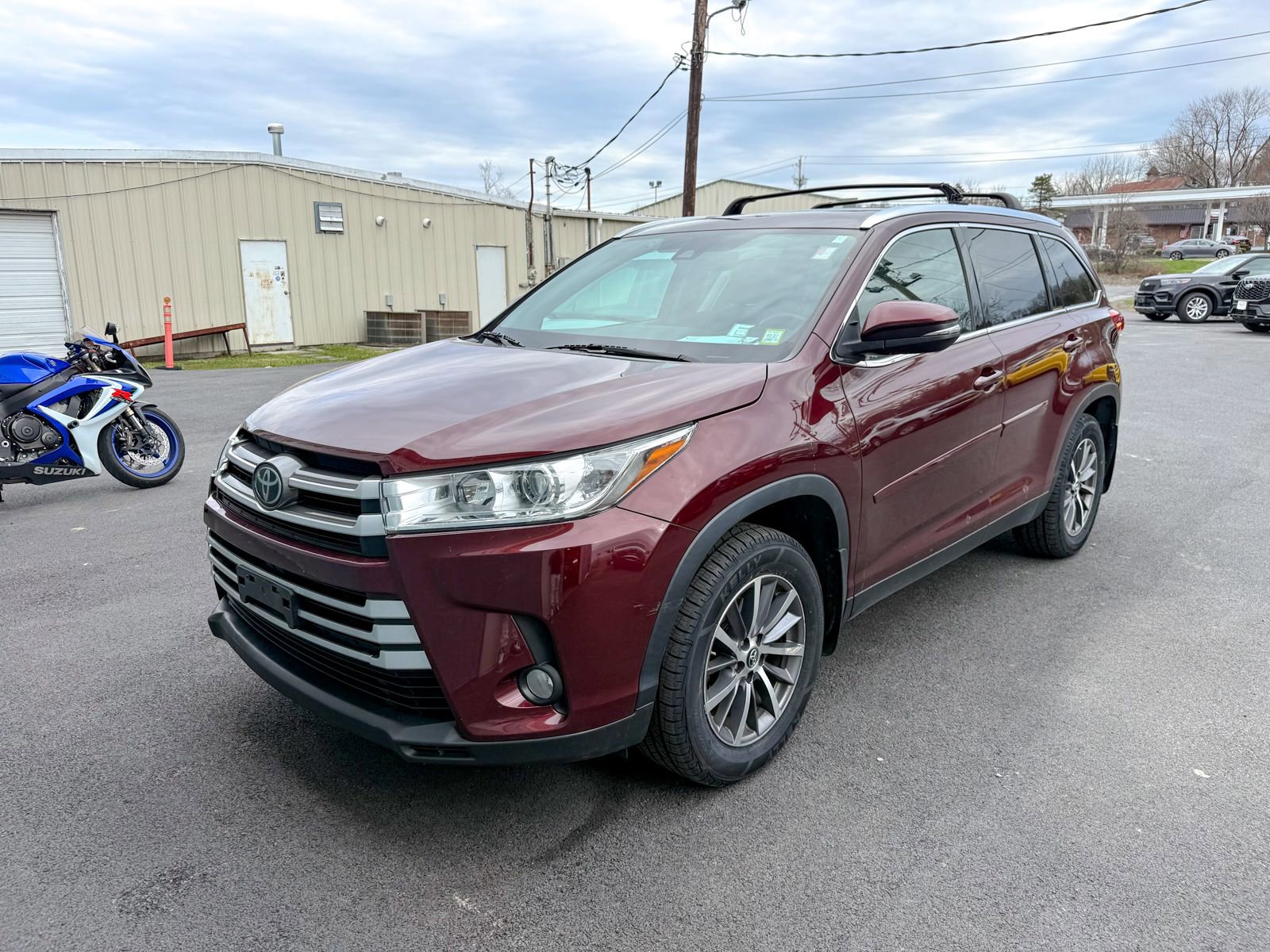 Used 2019 Toyota Highlander XLE image 9