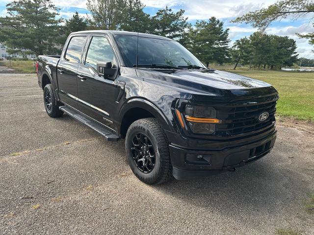 Certified 2024 Ford F150 XLT w/ Equipment Group 302A MID AWD/4WD image 30