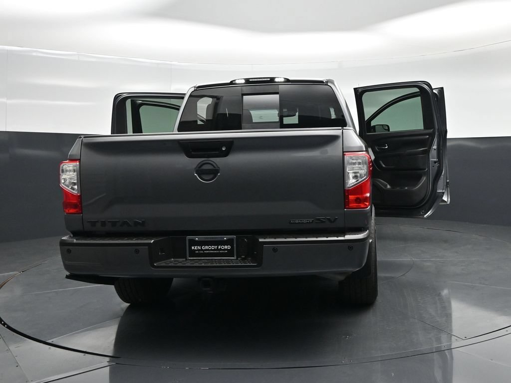Used 2019 Nissan Titan SV w/ SV Convenience Package RWD image 31