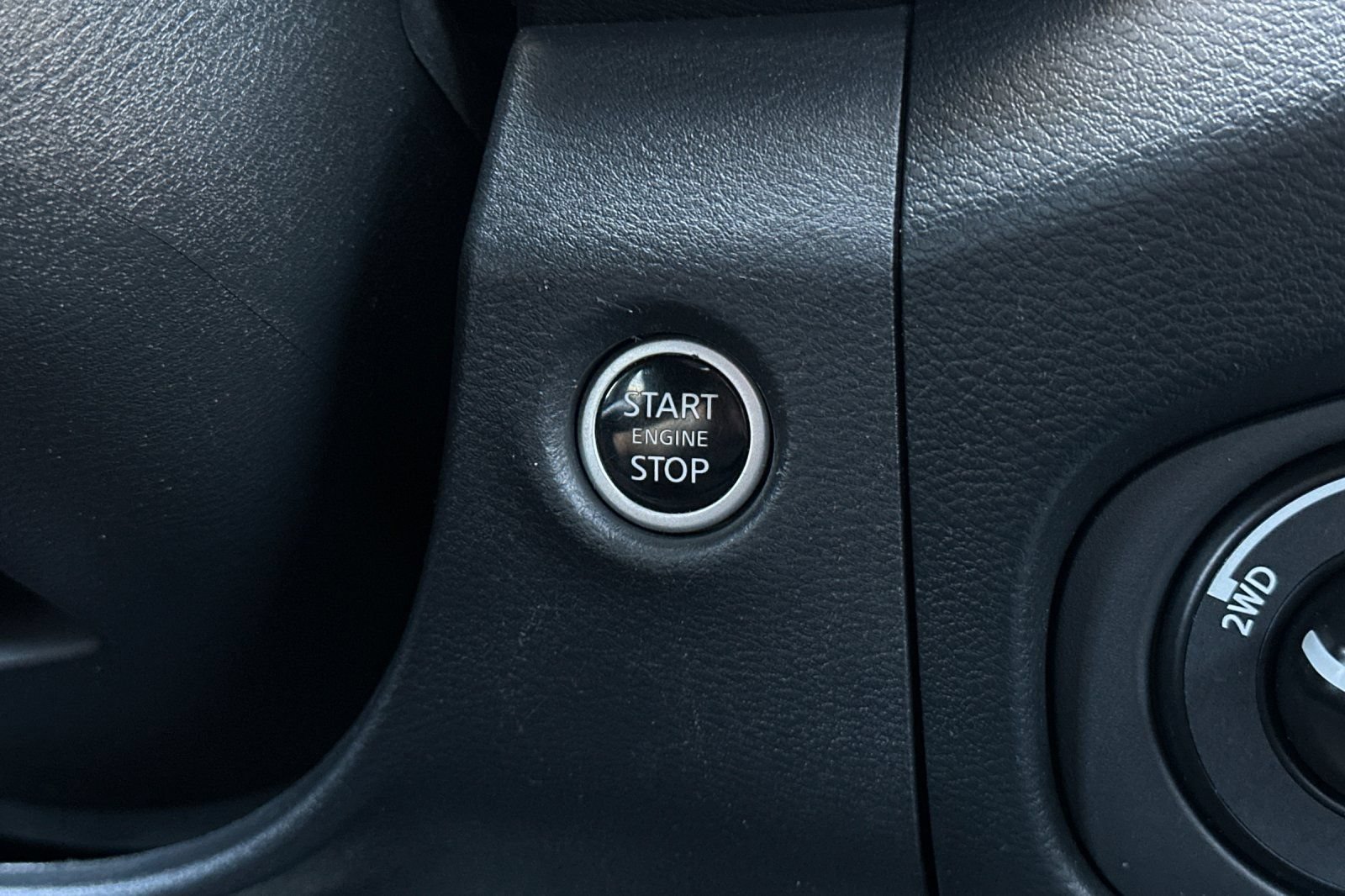 Used 2023 Nissan Frontier SV AWD/4WD image 20