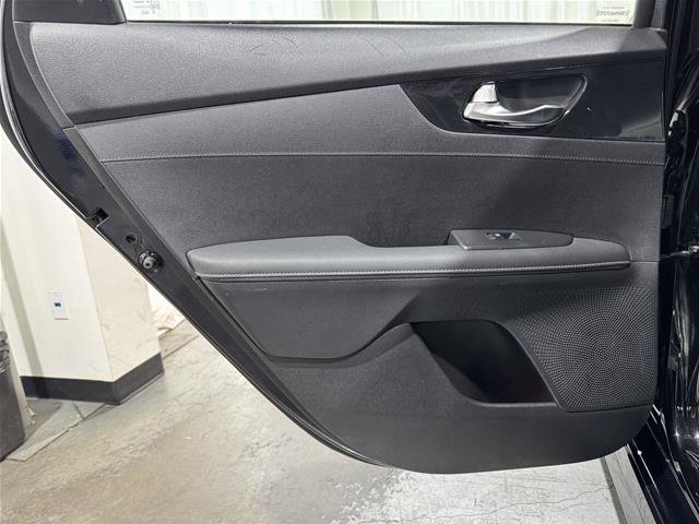 Used 2023 Kia Forte GT-Line w/ GT-Line Premium Package FWD image 31