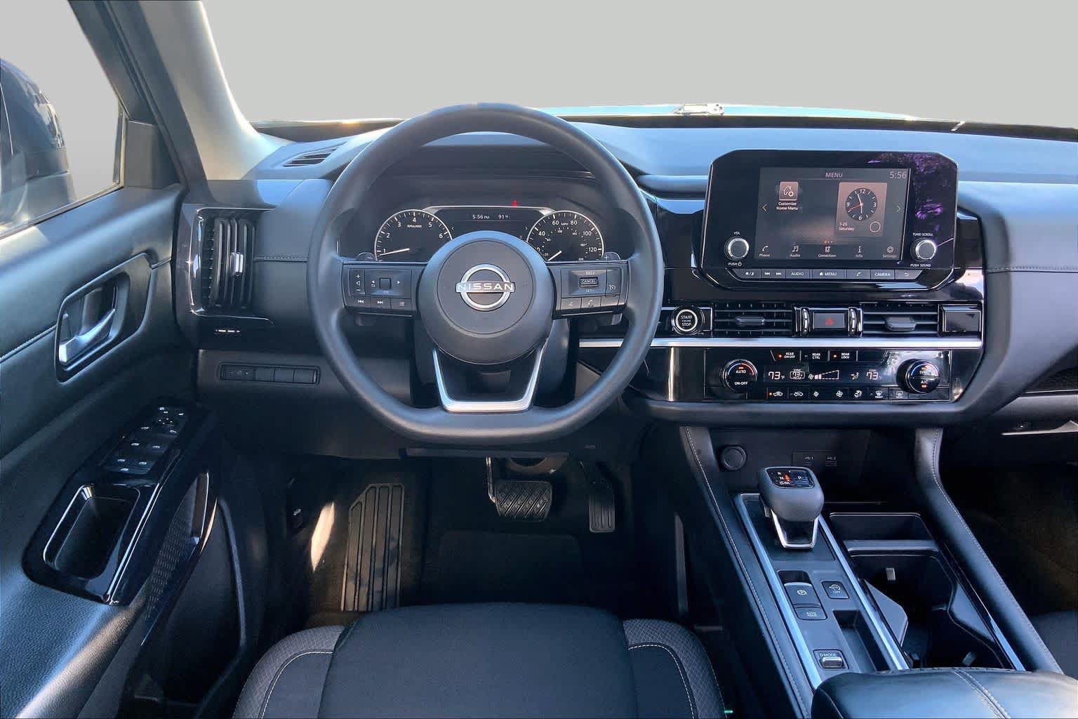 Used 2022 Nissan Pathfinder S FWD image 6