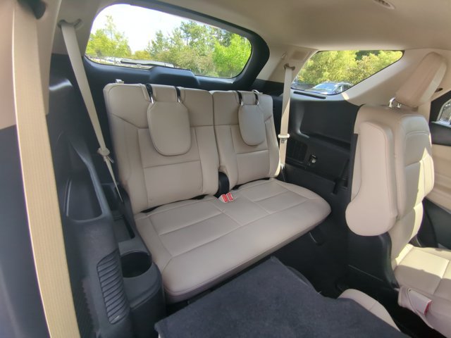 Certified 2022 Ford Explorer Limited w/ Equipment Group 301A AWD/4WD image 25