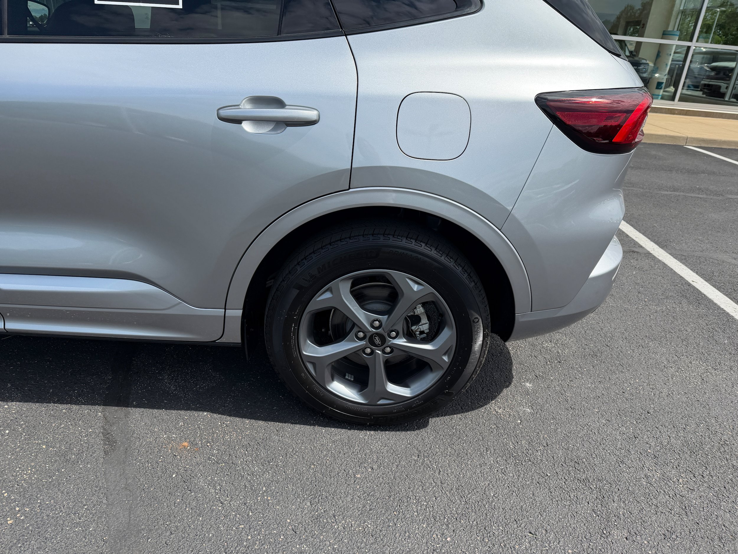 Certified 2024 Ford Escape ST-Line w/ Tech Pack #1 AWD/4WD image 9