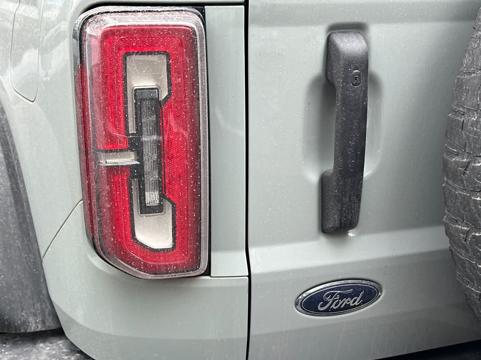 Certified 2024 Ford Bronco Everglades AWD/4WD image 10