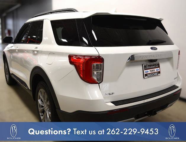 Certified 2023 Ford Explorer XLT w/ Equipment Group 202A image 3