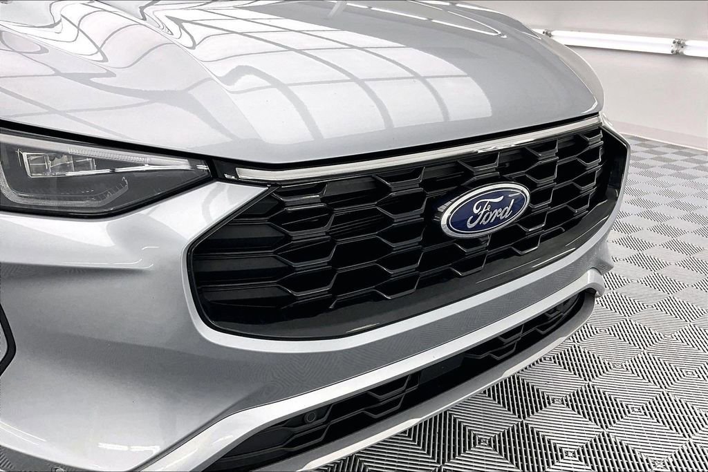 Certified 2023 Ford Escape ST-Line Elite image 28