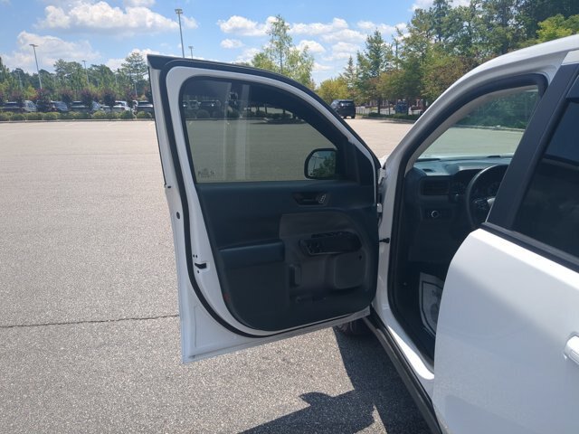 Certified 2024 Ford Maverick Lariat w/ Black Appearance Package AWD/4WD image 13