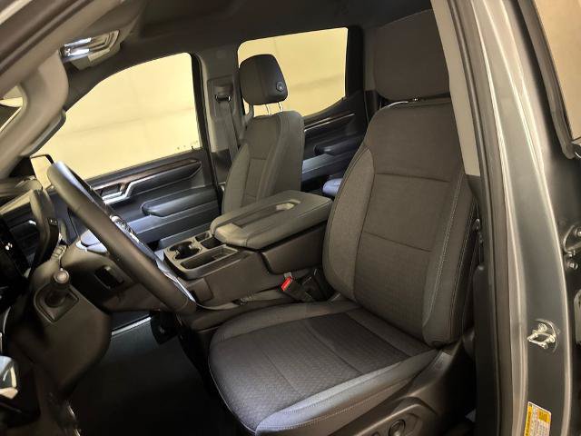 Used 2024 Chevrolet Silverado 1500 LT RWD image 17