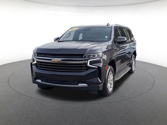 Used 2024 Chevrolet Suburban LT RWD image 7