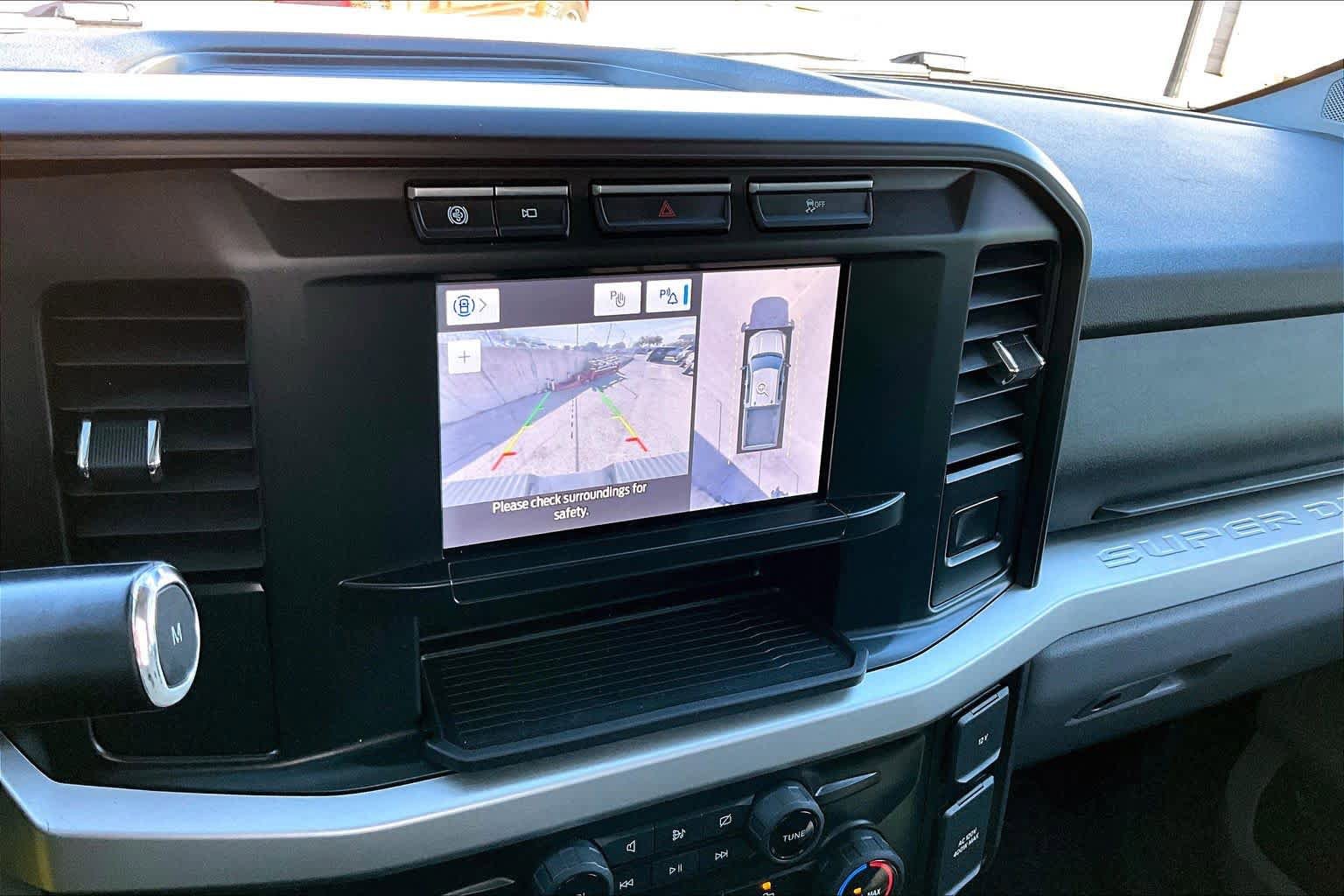 Certified 2024 Ford F250 XLT w/ 360-Degree Camera Package AWD/4WD image 29