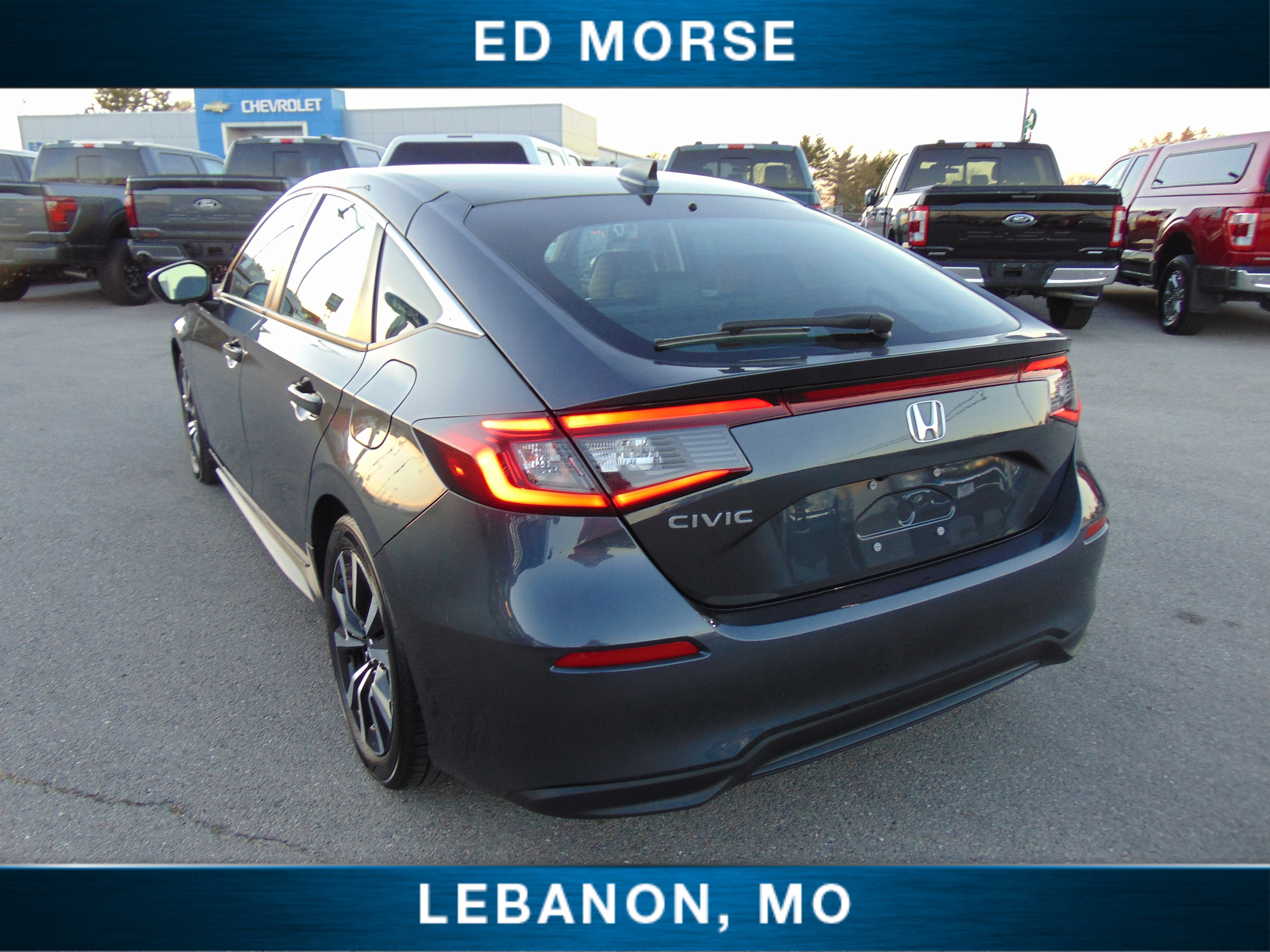 Used 2022 Honda Civic EX-L image 3