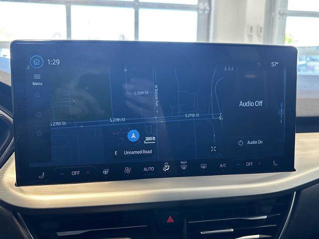 Certified 2024 Ford Escape Platinum AWD/4WD image 13