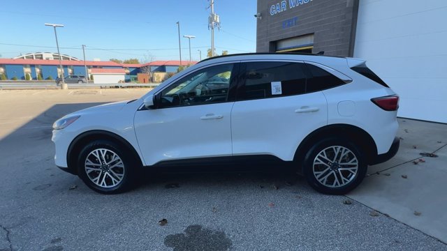 Certified 2022 Ford Escape SEL AWD/4WD image 6