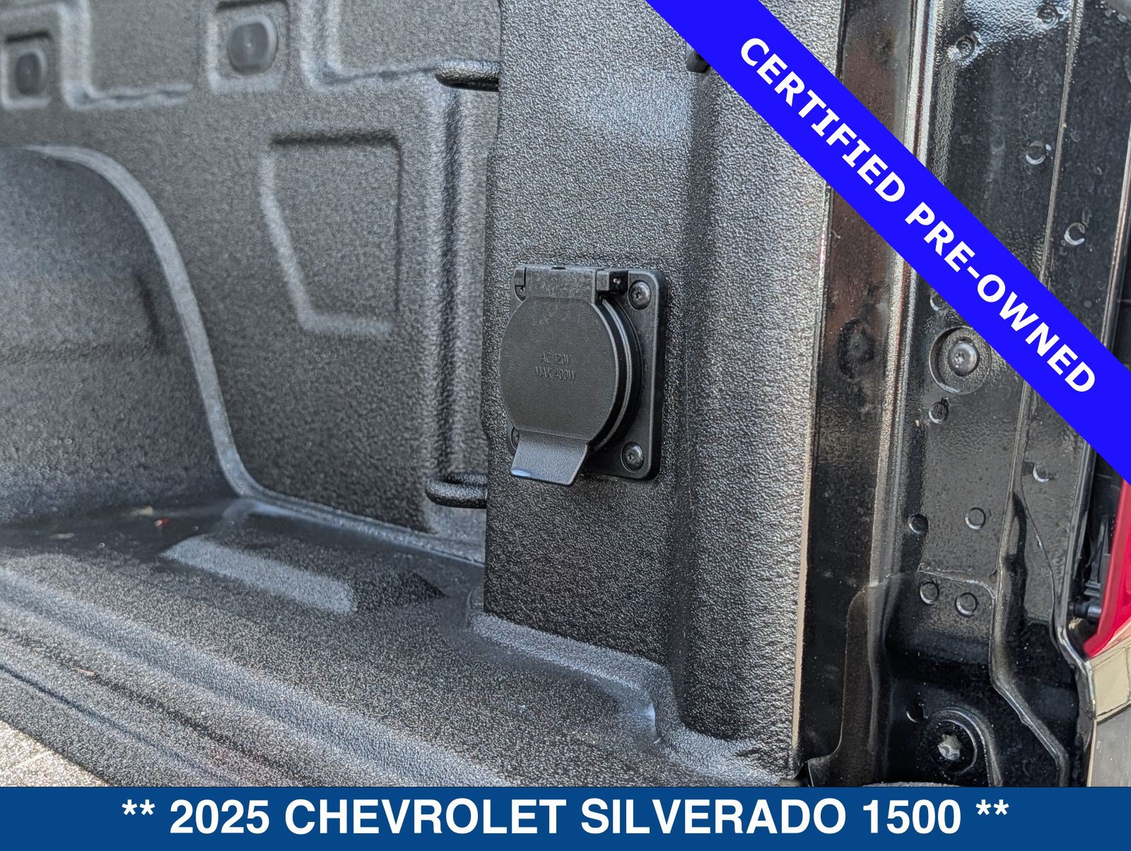 Used 2025 Chevrolet Silverado 1500 High Country w/ Midnight Edition AWD/4WD image 21