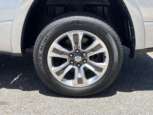 Used 2022 RAM 1500 Limited AWD/4WD image 4