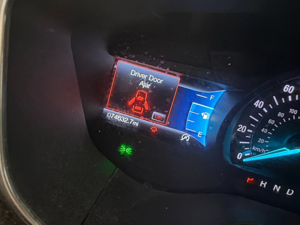 Certified 2020 Ford Fusion SE FWD image 3
