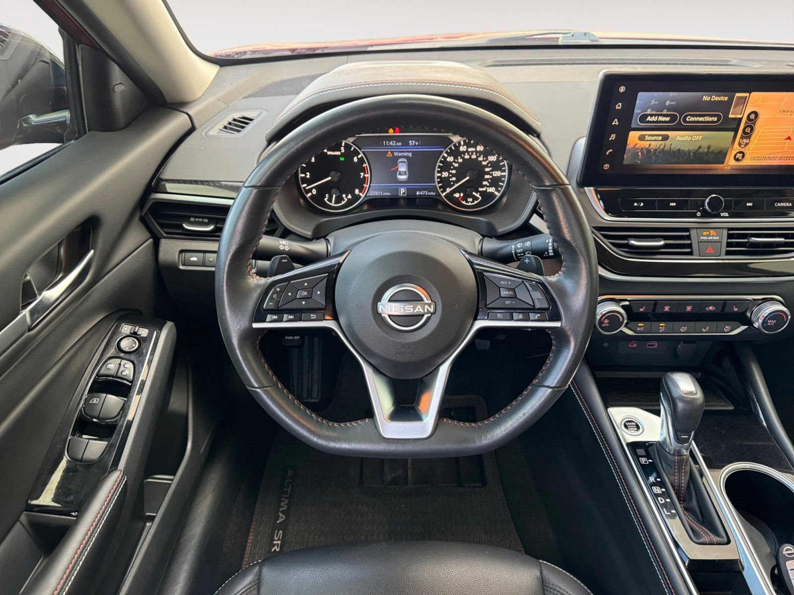 Used 2024 Nissan Altima 2.5 SR w/ SR Premium Package image 12