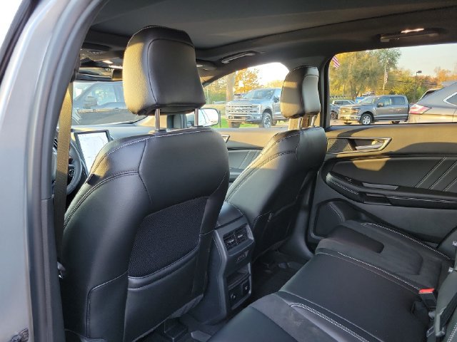 Certified 2024 Ford Edge ST w/ Equipment Group 401A AWD/4WD image 28