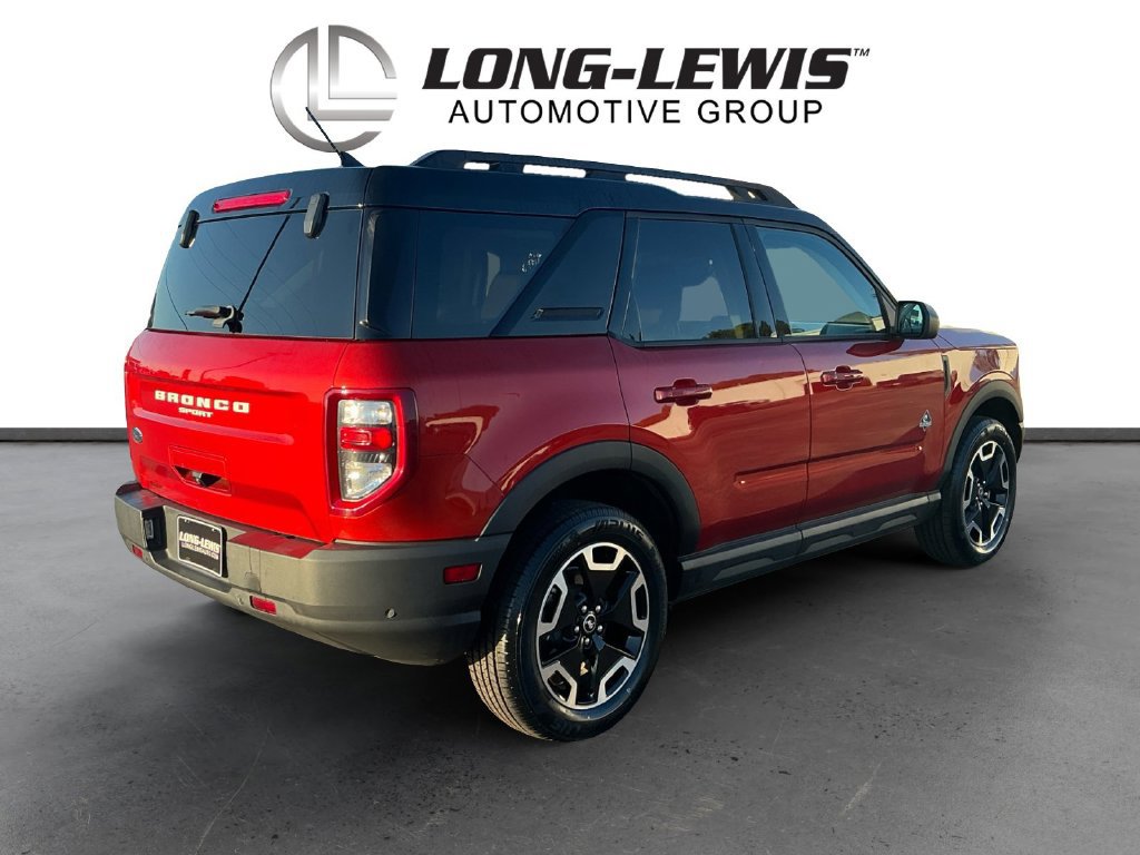 Certified 2024 Ford Bronco Sport Outer Banks w/ Tech Package AWD/4WD image 7