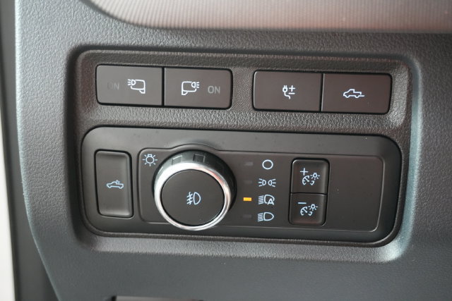Certified 2024 Ford F350 Platinum AWD/4WD image 24