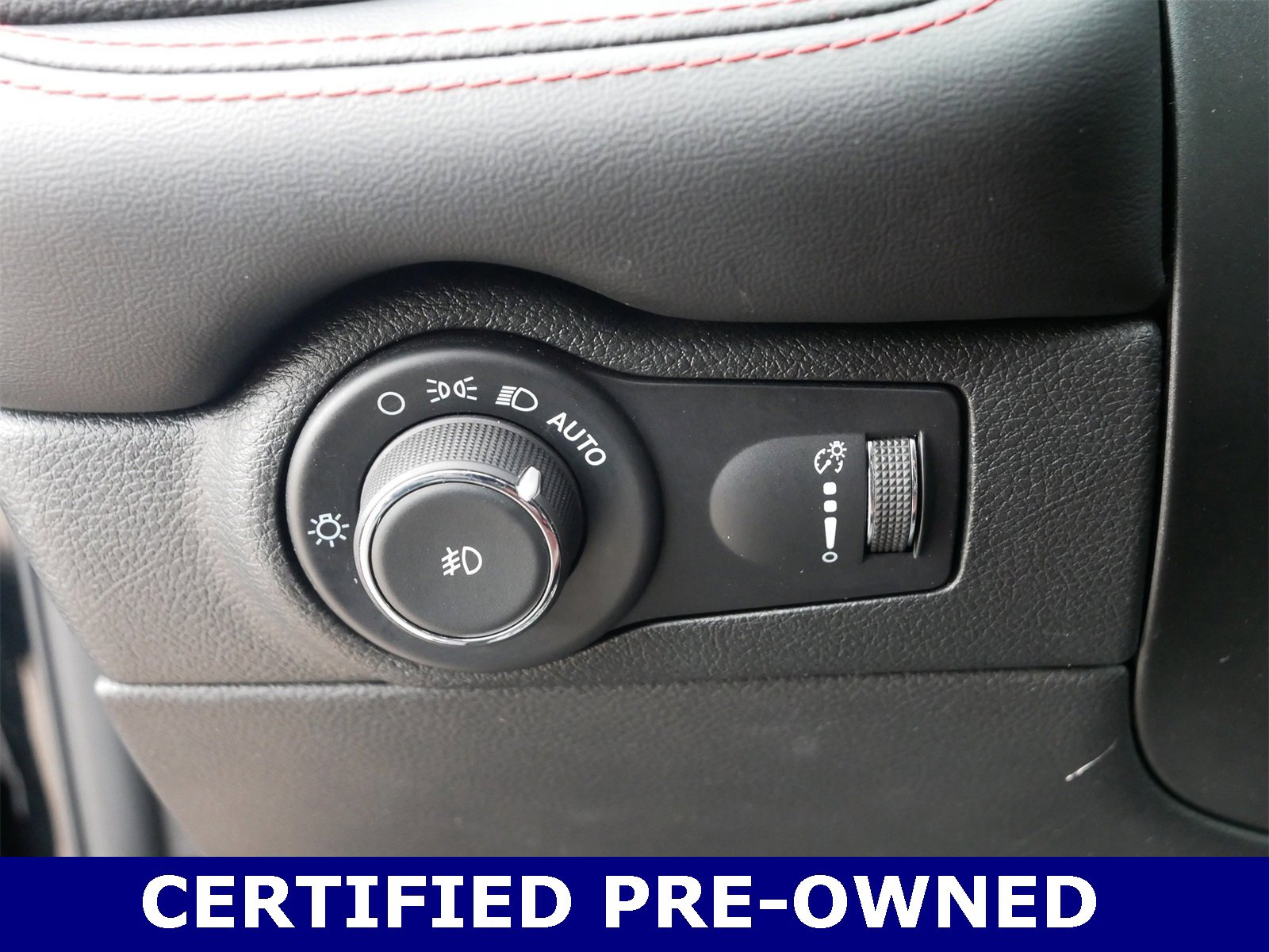 Used 2023 Dodge Durango GT image 14