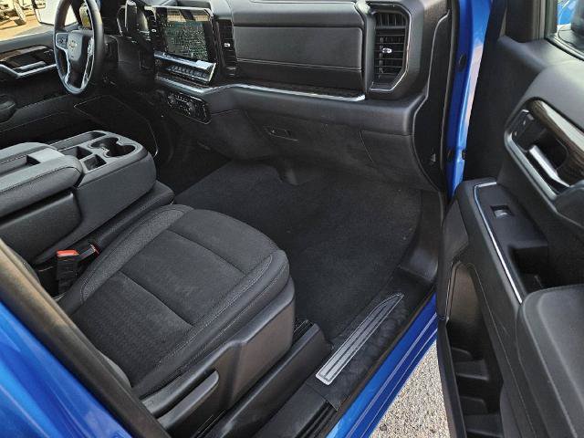 Used 2025 Chevrolet Silverado 1500 LT AWD/4WD image 10