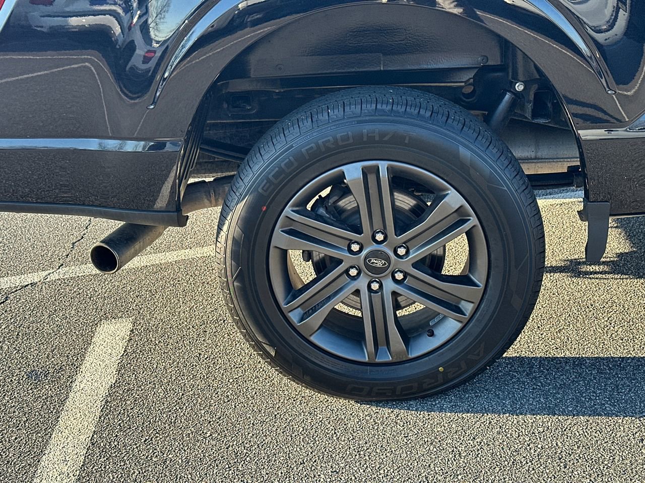 Certified 2022 Ford F150 Lariat w/ Equipment Group 502A High image 19