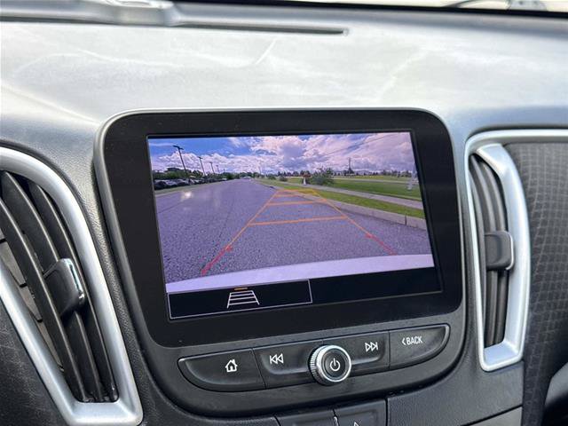Used 2023 Chevrolet Malibu LT FWD image 23
