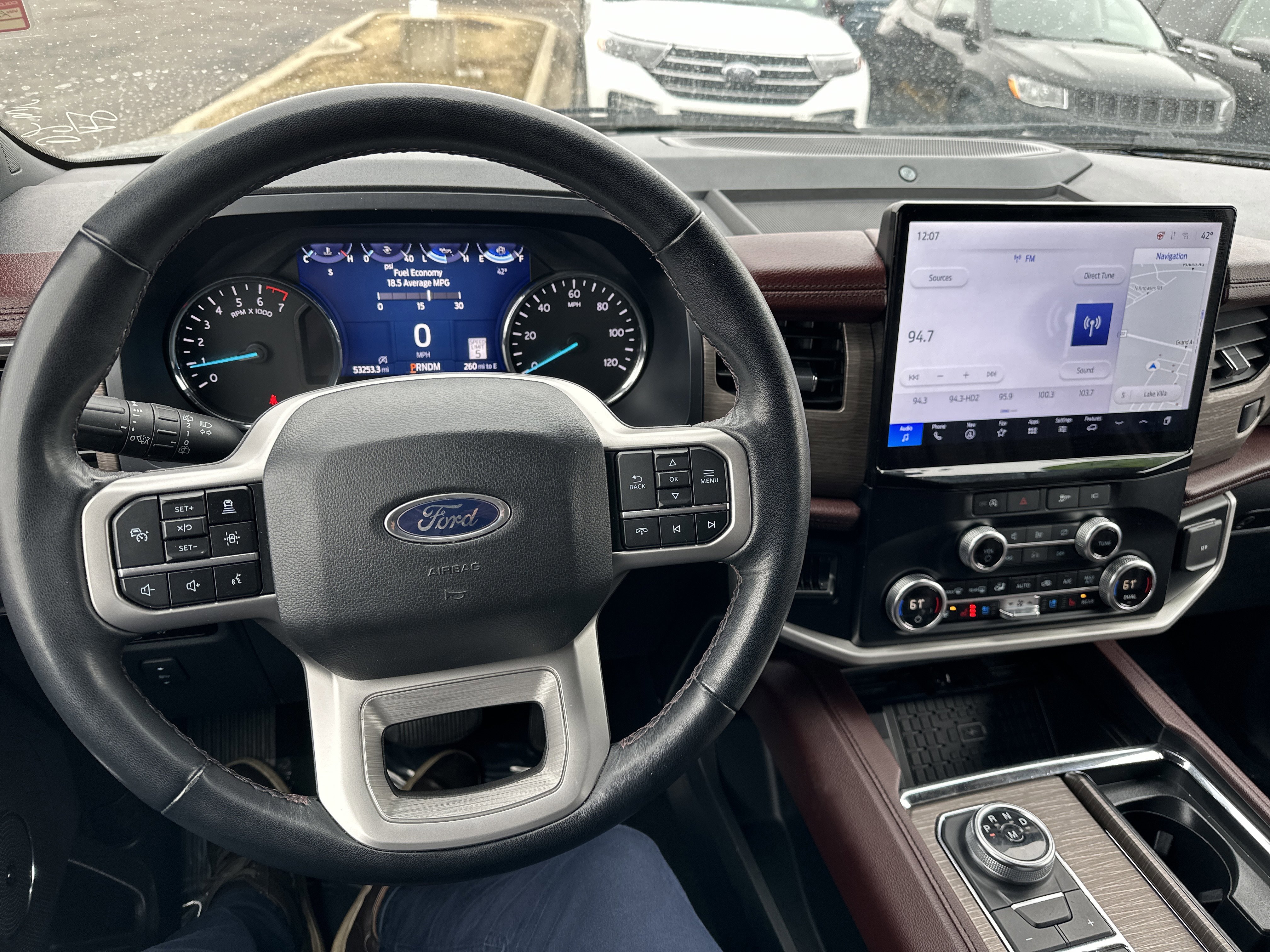 Certified 2024 Ford Expedition Limited image 17