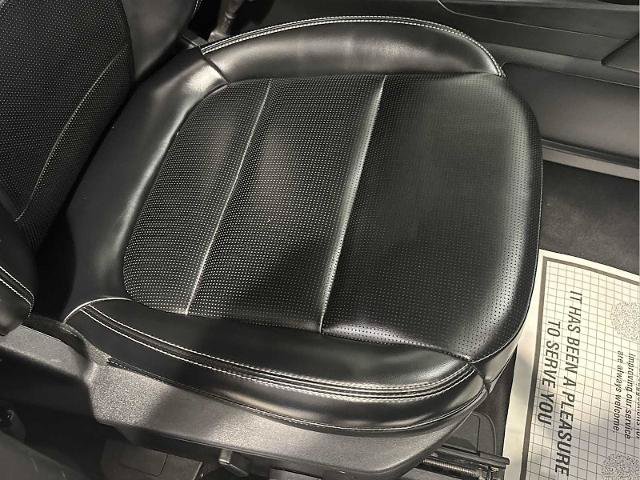 Certified 2024 Ford Escape Platinum AWD/4WD image 27