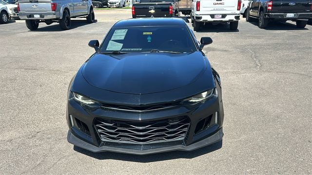 Used 2018 Chevrolet Camaro LT w/ RS Package RWD image 8